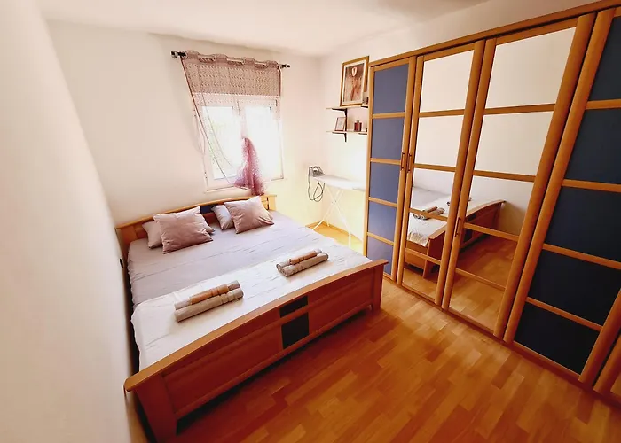 Ante Apartment